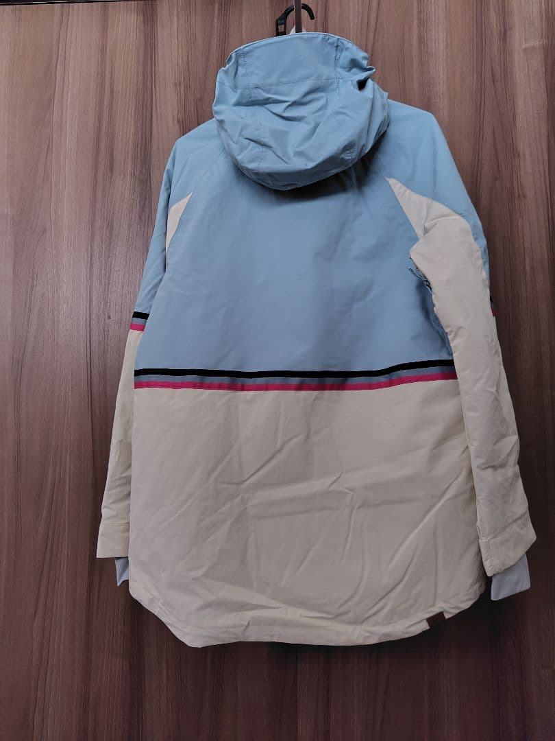 【新品未使用】スノボウェア roxy