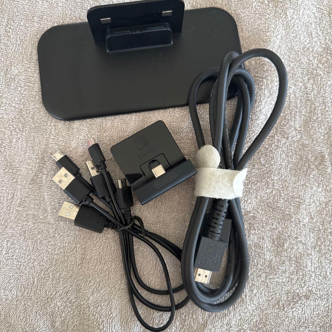 Nintendo Switch 本体 赤/青