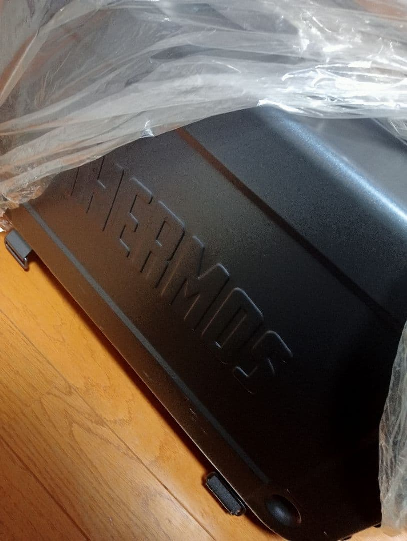 【廃盤】サーモスポータブルチャコールバーベキューグリル　新品未使用値下げし再出品