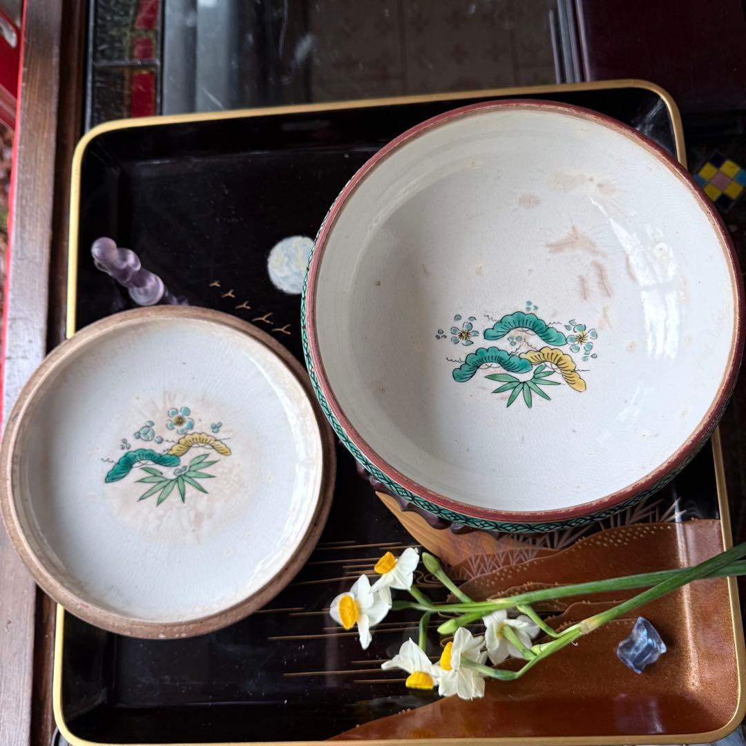 T様へ感謝お嫁入り‼️九谷焼KUTANI あじさい❌鶴❌松　蓋もの食籠作り置き