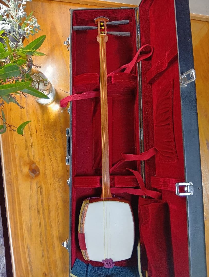 三味線 本体 ケース・撥・附属品付 天然素材 御三絃 地唄 長唄 お稽古用 入門