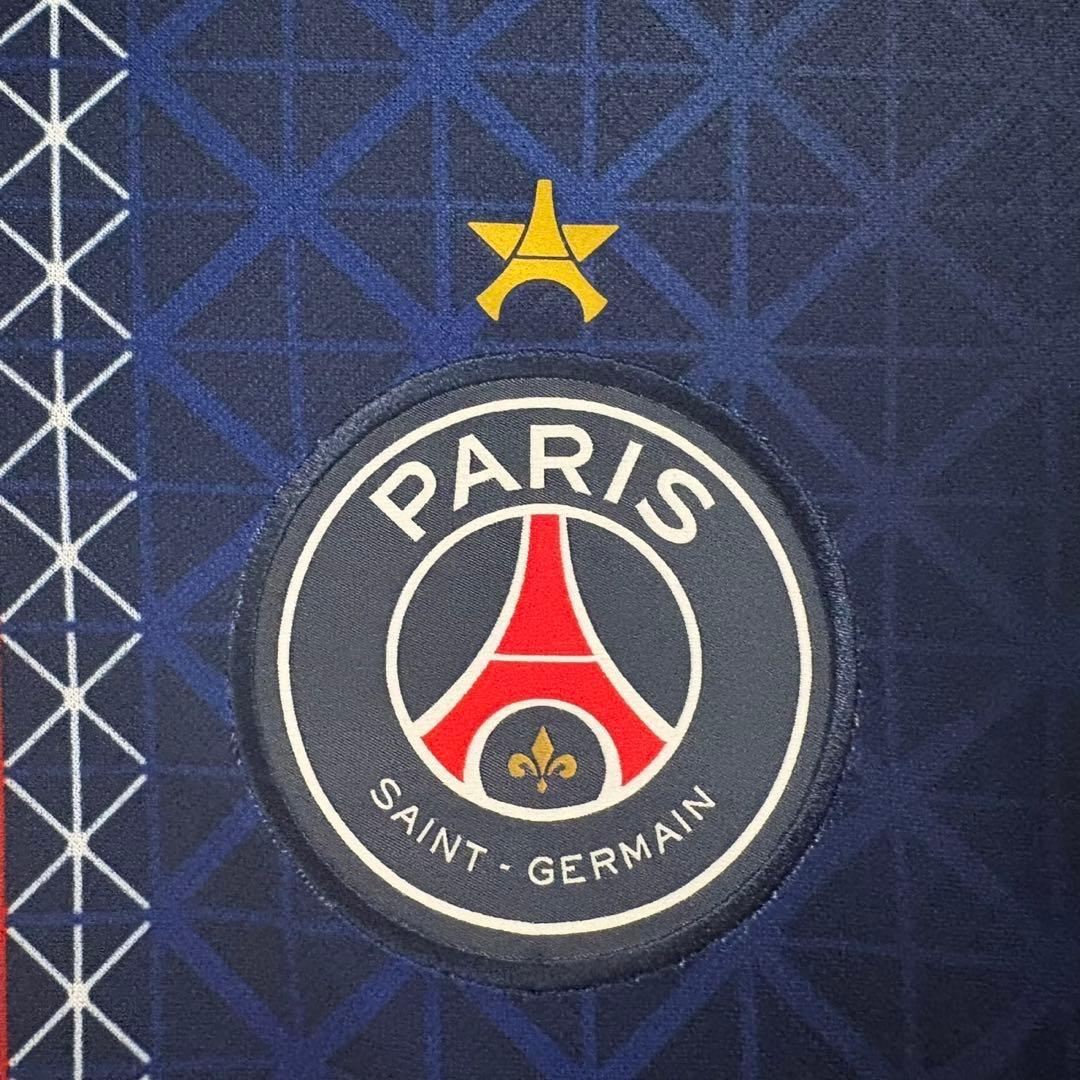 日本未対応 パリ公式2店舗限定BEYOND入りデンベレ CL仕様フルマーク