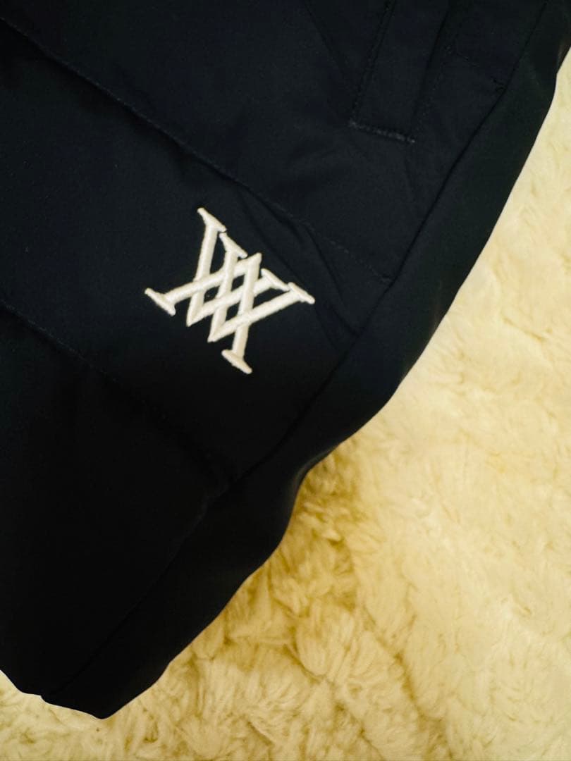 本物⭐︎アニューゴルフ⭐︎ANEW GOLFダウンブラック⭐︎ショートパンツ
