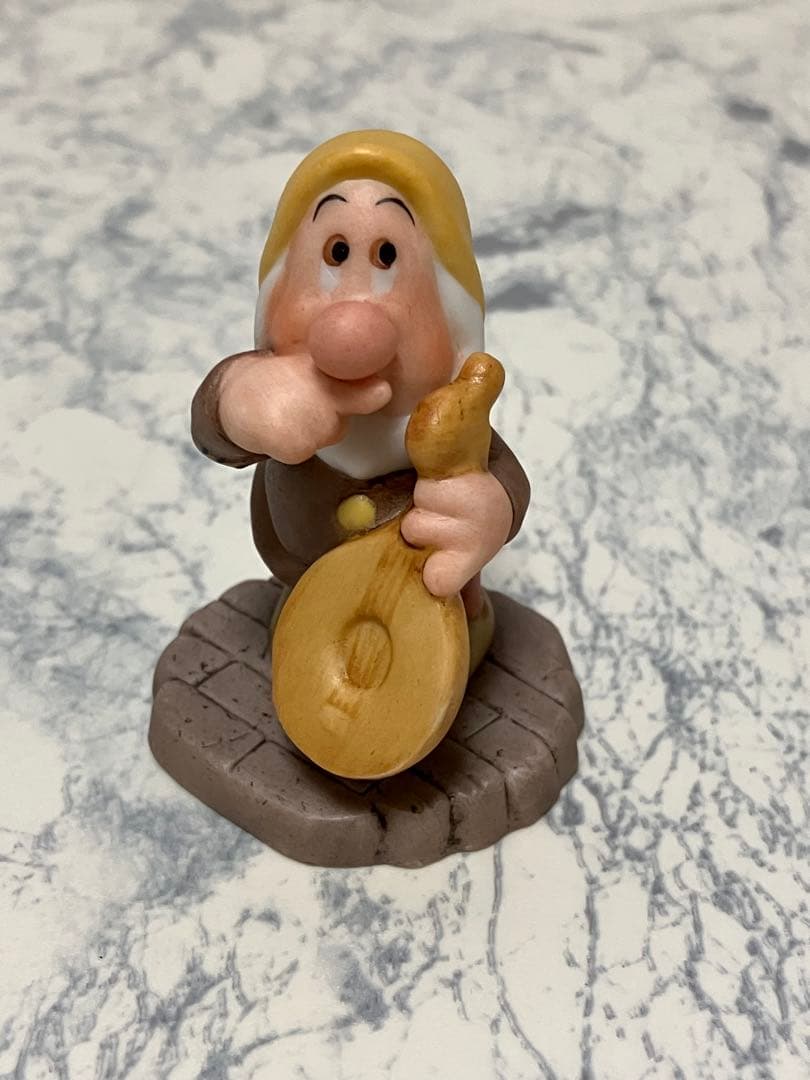 加藤工芸　白雪姫と7人のこびと　ガーデンフィギュアコレクション