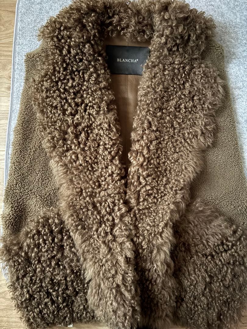 L'Appartement ブランカMOUTON VESTブラウンカーキ