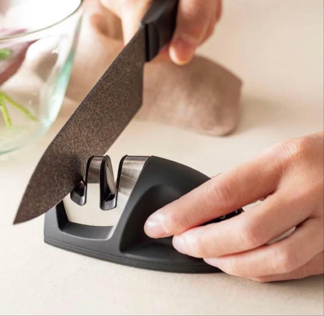 【新品未使用】ストーンバリア包丁　シャープナー付き