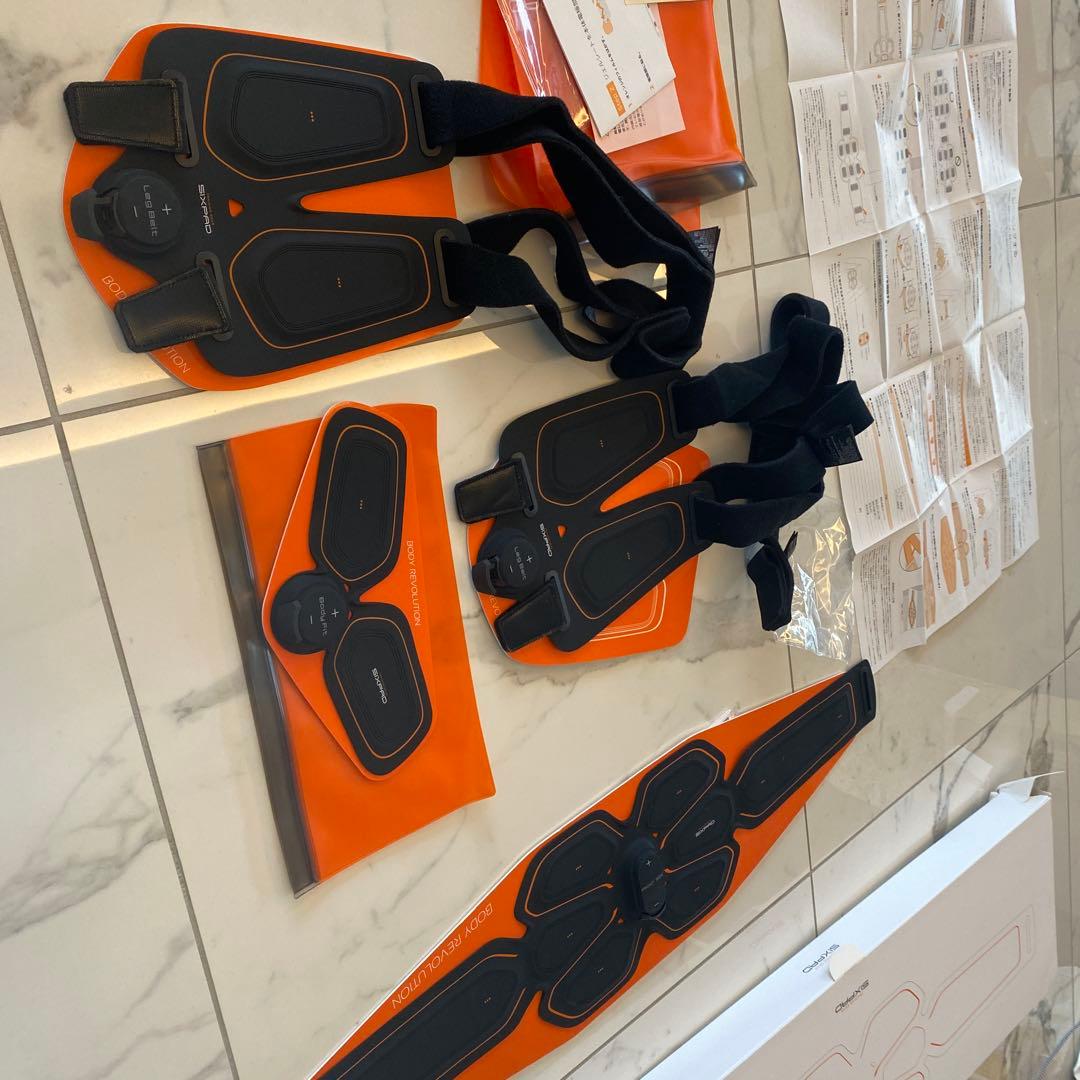 ほぼ未使用品⭐︎SIXPAD EMSトレーニングサポーター オレンジ4点セット