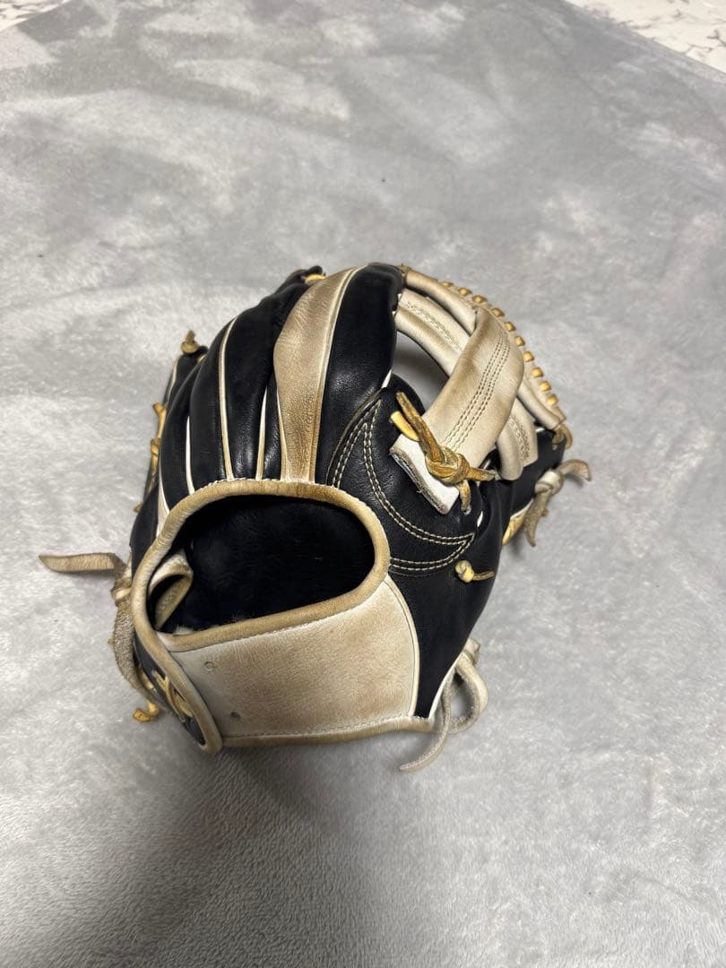 硬式野球内野手グローブ (吉川尚輝選手風)