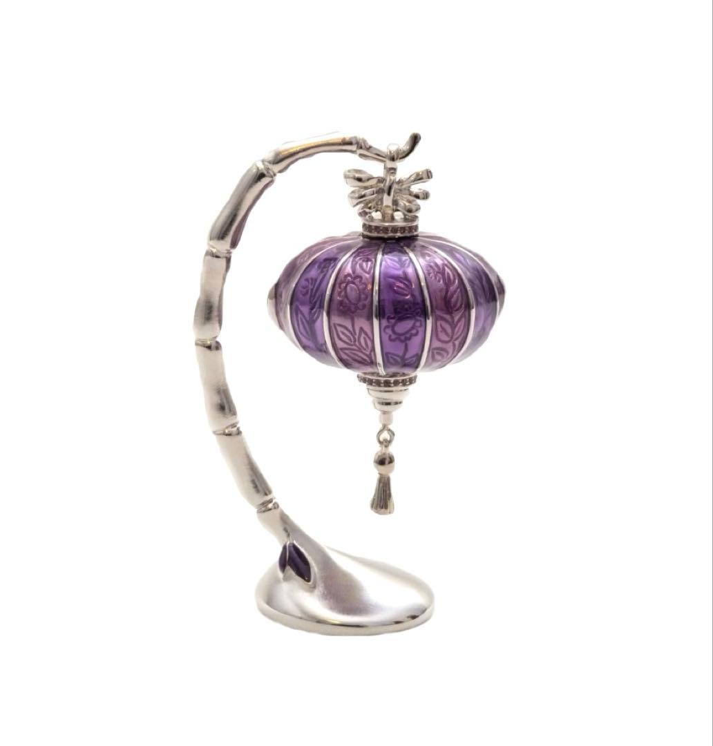 プレジャーズ ロイヤル ランタン エスティローダー練り香水