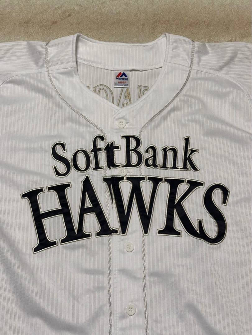 ソフトバンクホークス柳田ユニフォーム