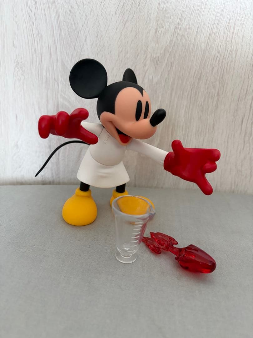 ディズニー　VCD MICKEY MOUSE 科学者　ミッキー フィギュア