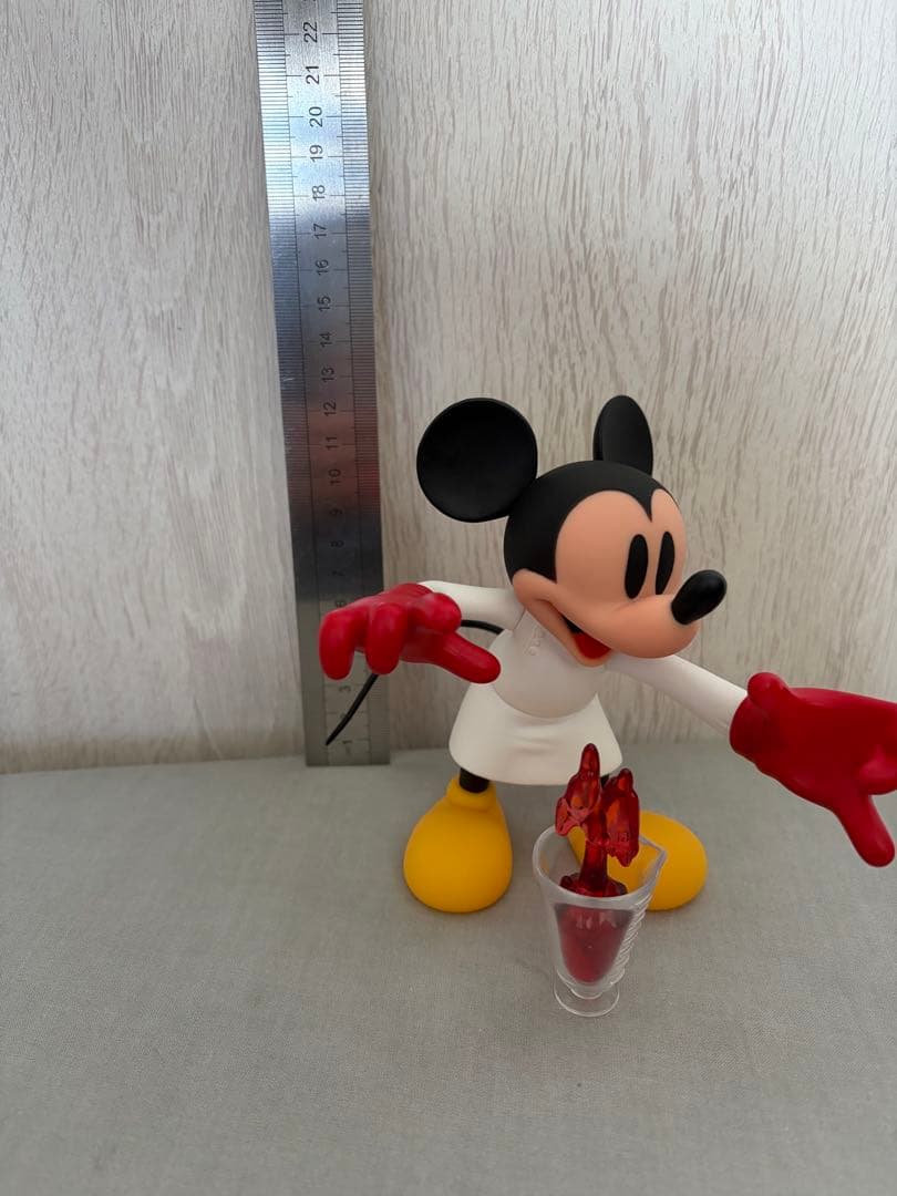 ディズニー　VCD MICKEY MOUSE 科学者　ミッキー フィギュア
