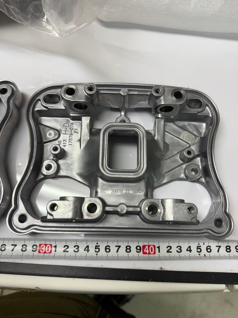 16年フォーティエイト　スポーツスター　純正パーツ