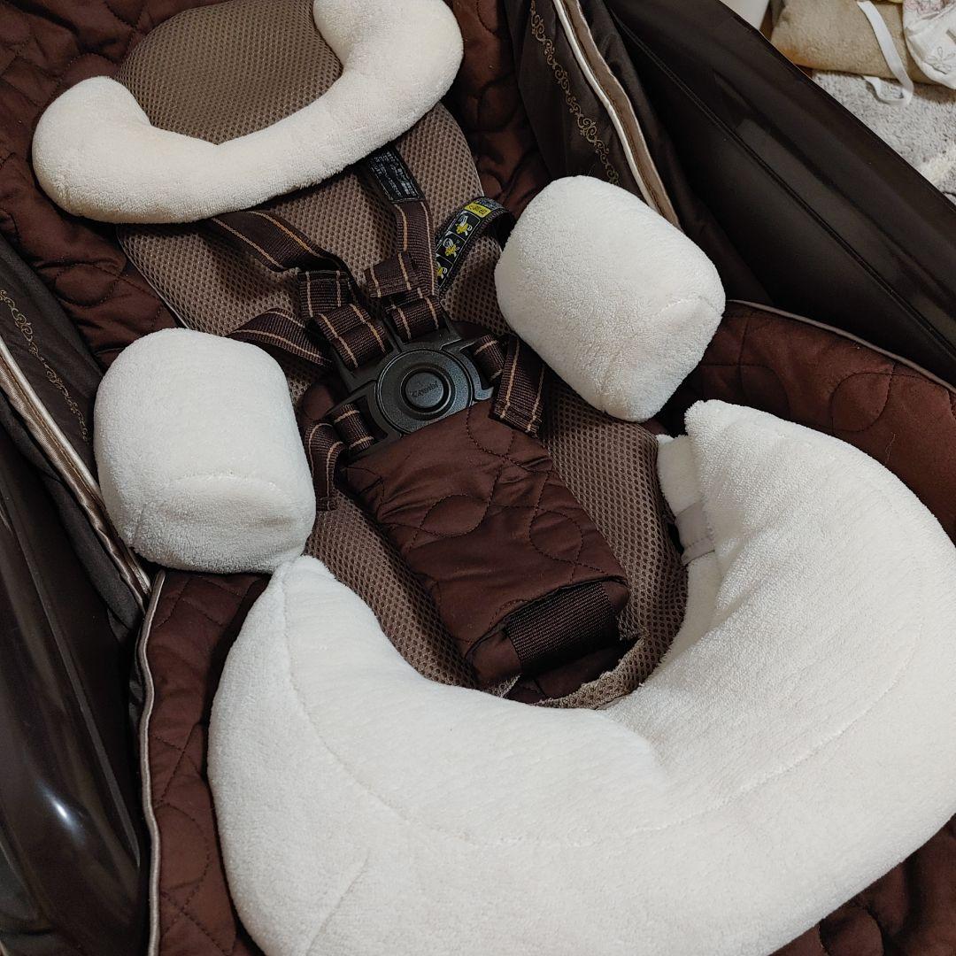 コンビ　ハイローチェア　ネムリラ