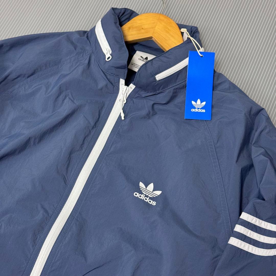 adidasアディダスナイロンジャケットL