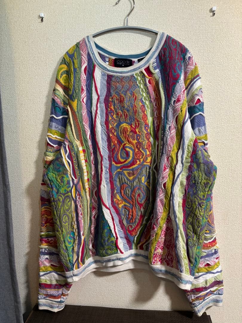 COOGI カラフルセーター
