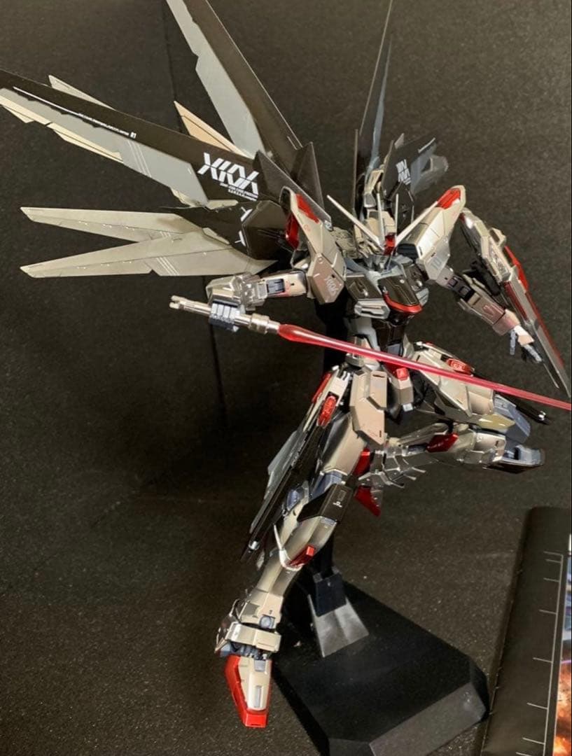 MGフリーダム　シルバーコーティング　部分塗装　完成品