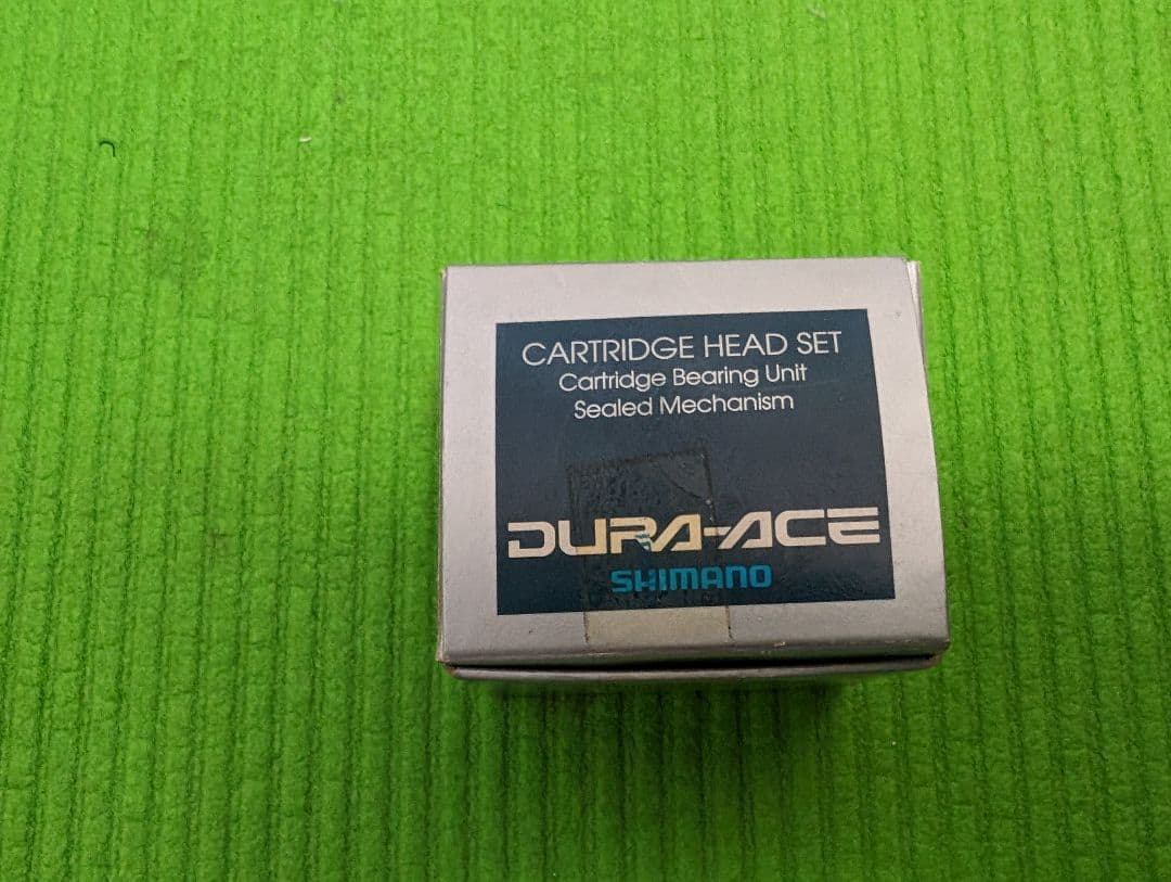 VIGORE フルオーダーロードバイク　練習用ホイール+マビックヘリウム