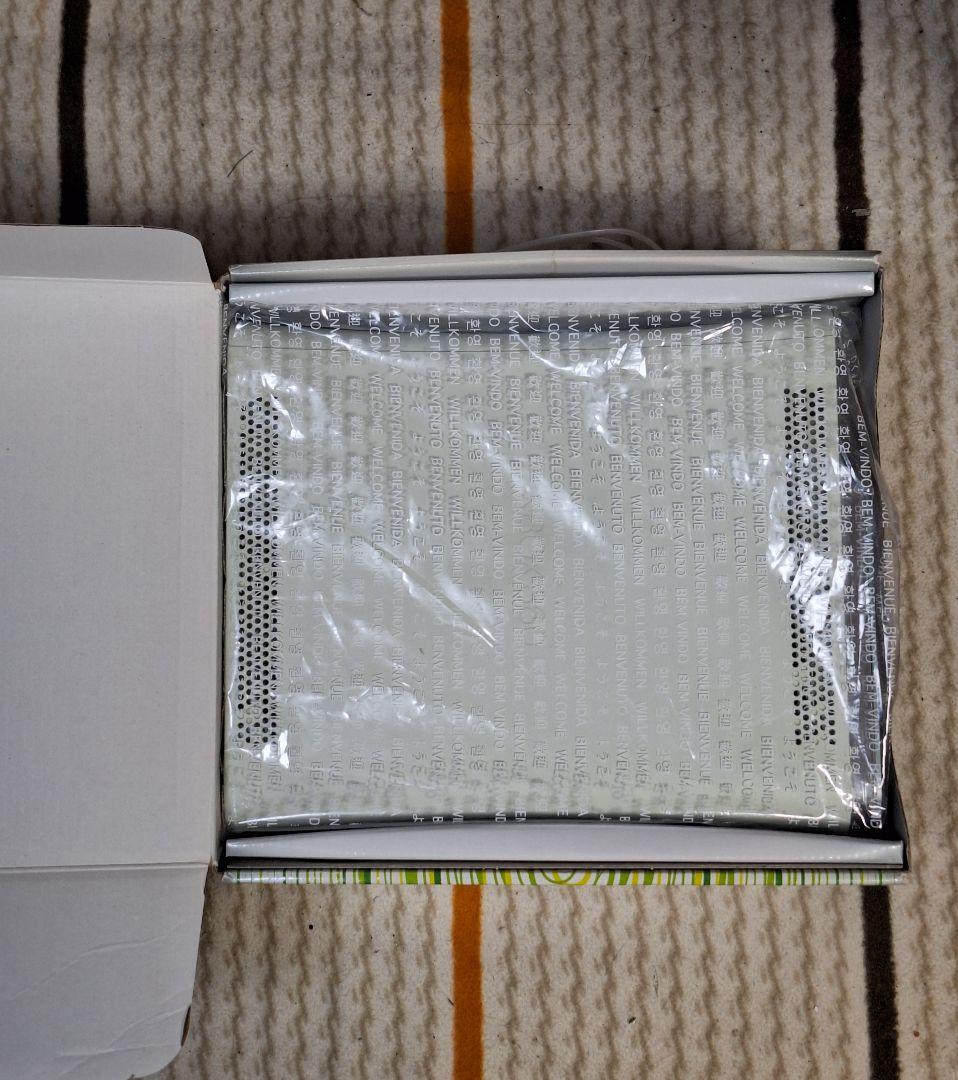 ★X-BOX 360 本体(未使用に近い)&付属品（使用有り）