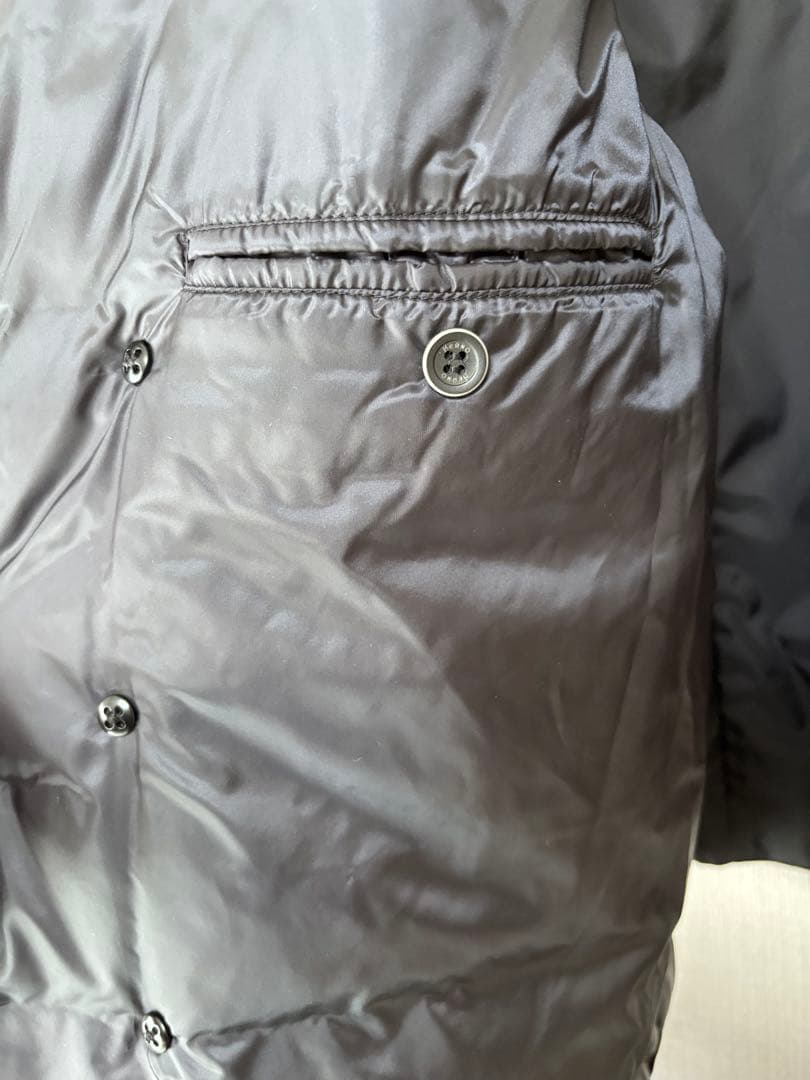 Herno ブラック ダウンベスト ダブルボタン