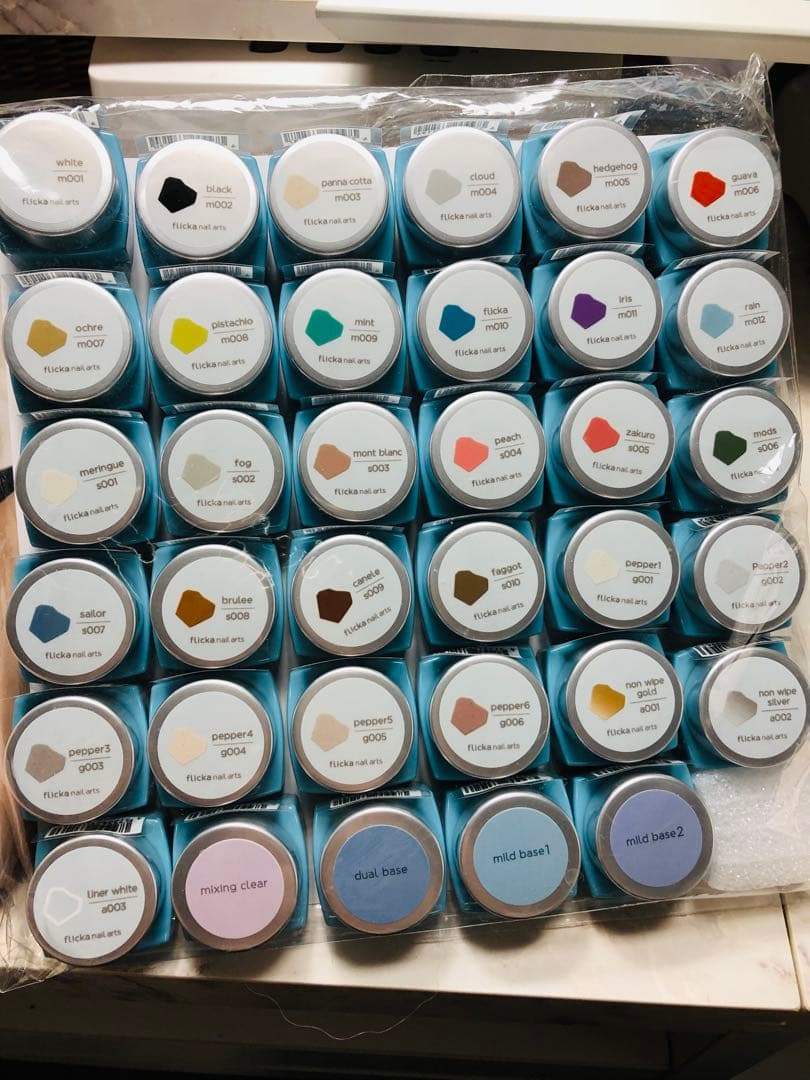 Flicka nail フリッカネイル 【新品】 カラー31色 クリア4種