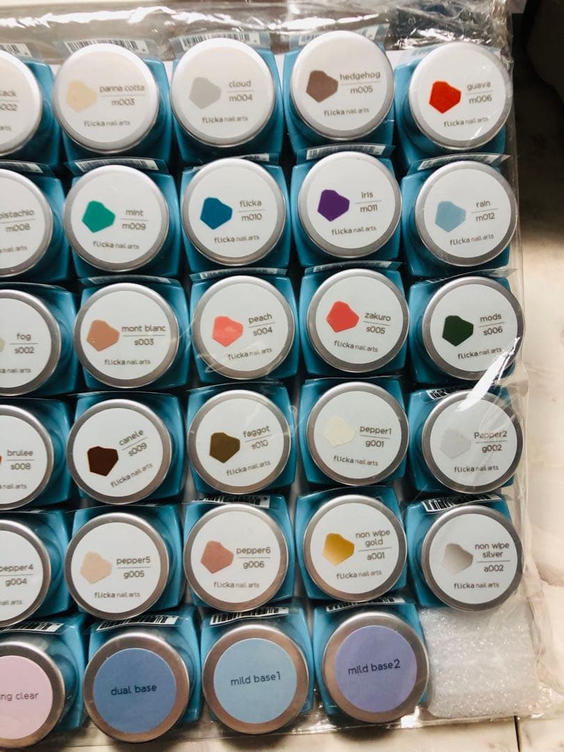 Flicka nail フリッカネイル 【新品】 カラー31色 クリア4種