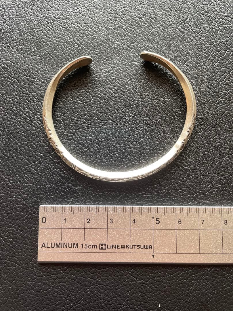 カレン族　カレンシルバー　バングル　チャトゥチャック（jatujak）