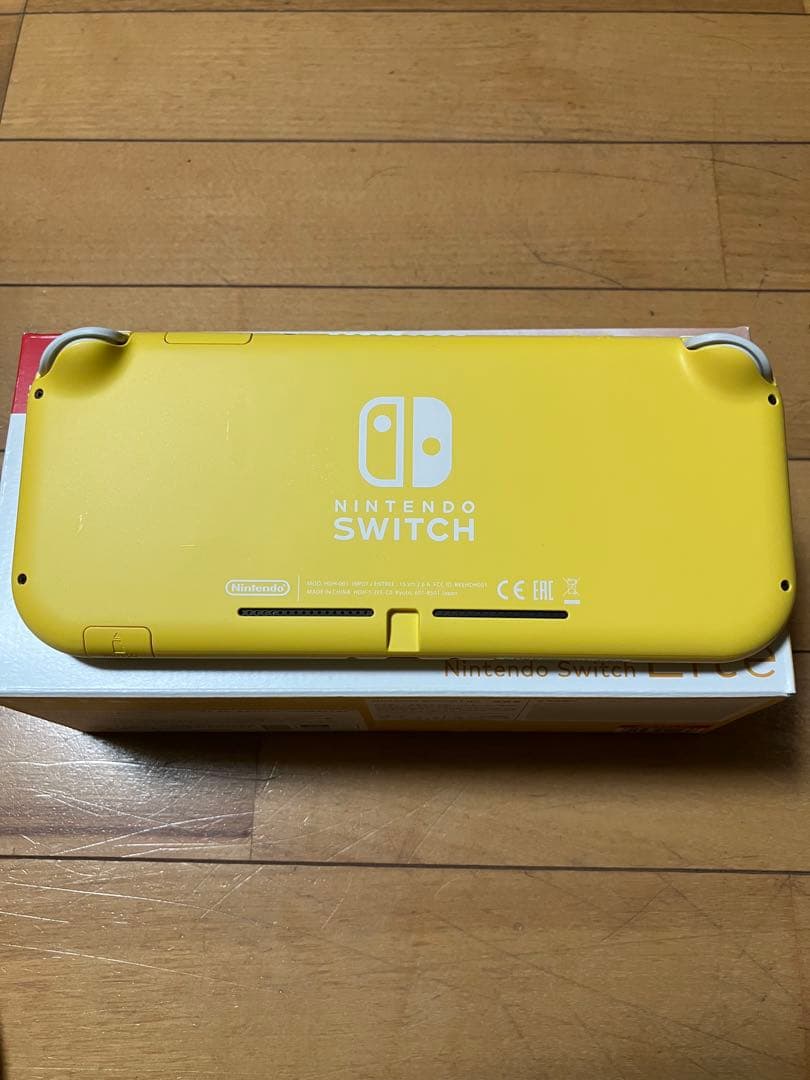Nintendo Switch Lite グリップカバー　64GB SDカード付