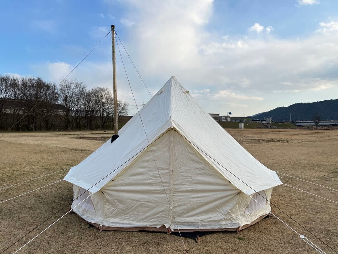 冬キャンセット‼︎ ベル型テントと薪ストーブのセットです。