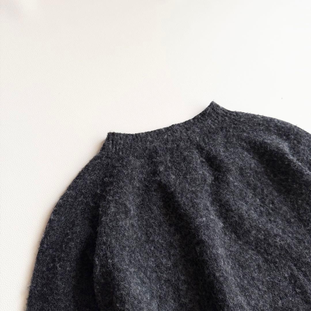 美品　CONFECT　コンフェクト　チーゼルニット　2024 グレー　長袖