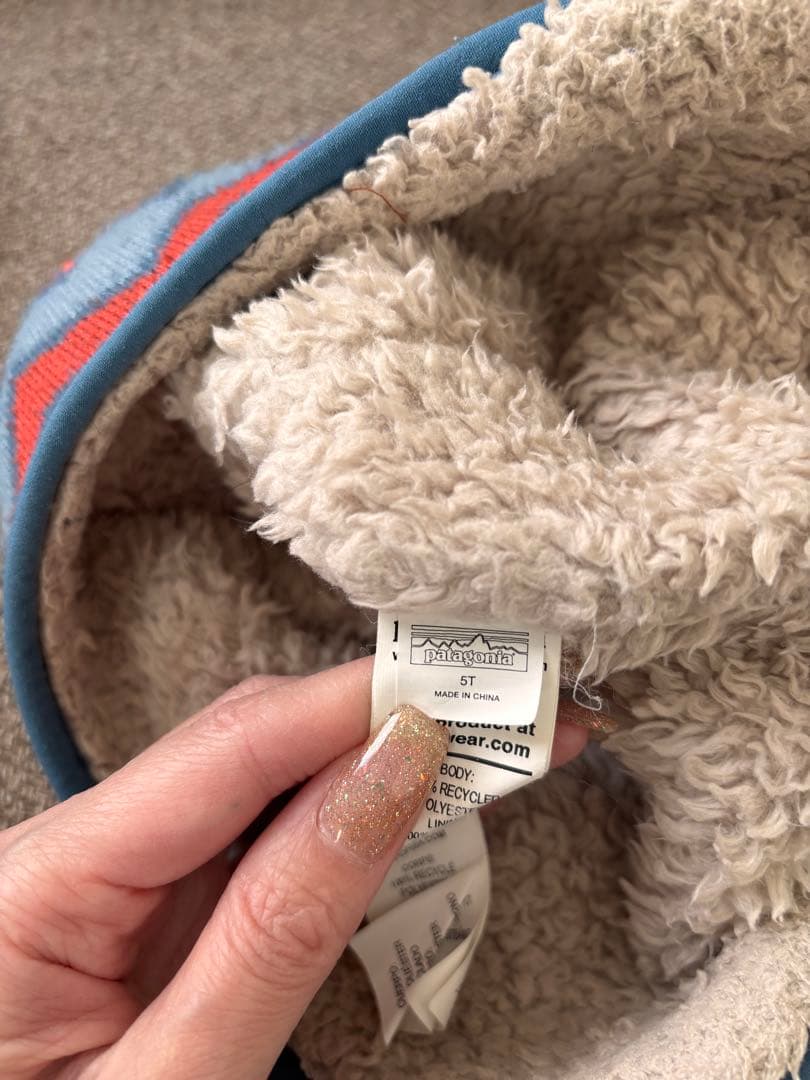 パタゴニア　Patagoniaスノージャンプスーツ110&帽子