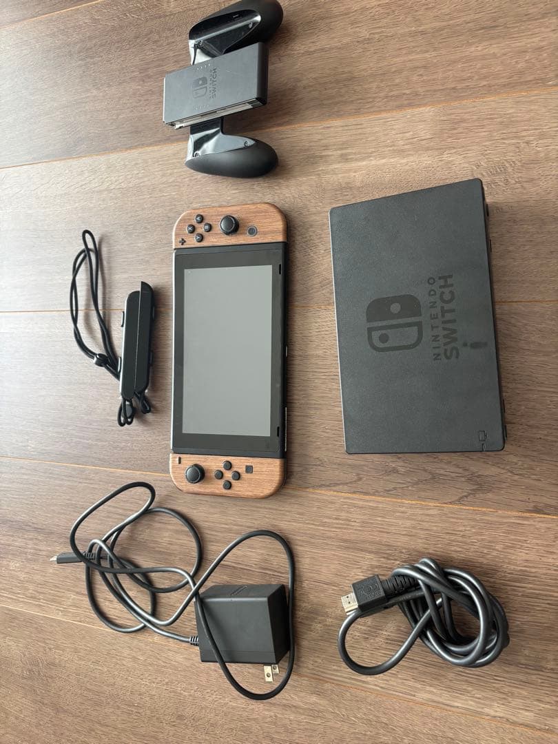 Nintendo Switch 本体 (hac-001) 箱付き