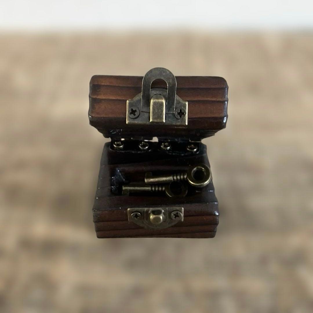 拘りのハンドメイド和風貯金箱(小型)と台座 ×2セット(鍵付き)