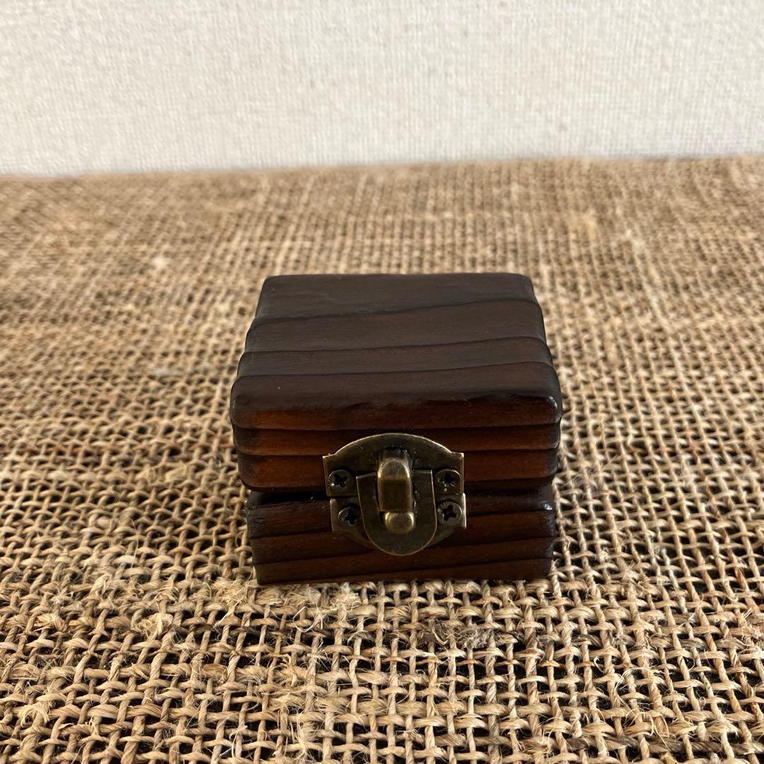 拘りのハンドメイド和風貯金箱(小型)と台座 ×2セット(鍵付き)