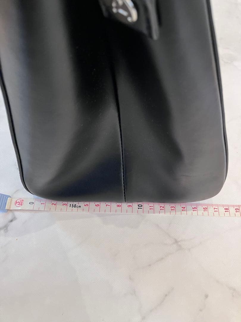 agnès b. アニエスべー レザートートバッグ　ブラックA 4 ・ＰＣ