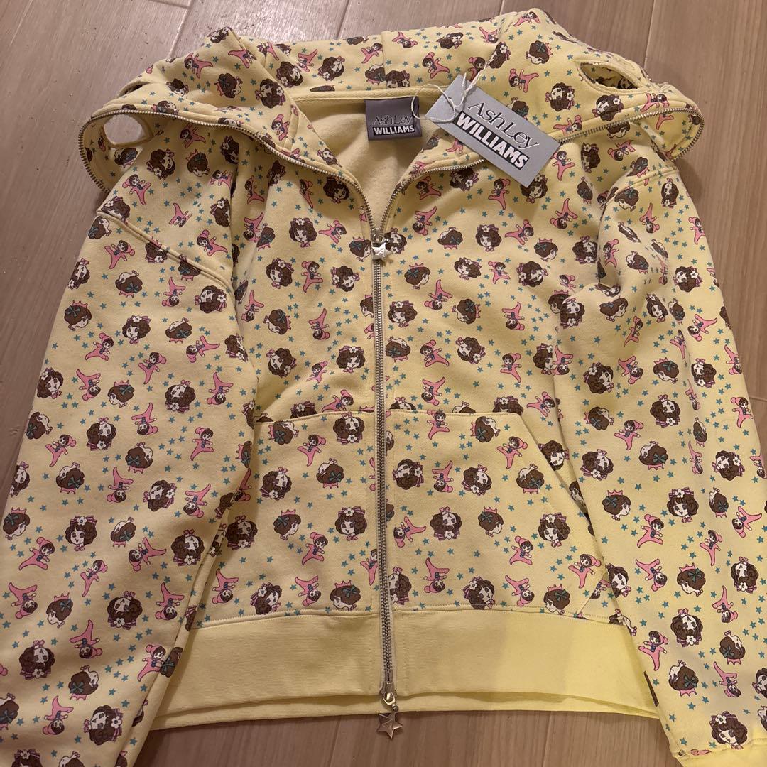 Ashley Williams Shrunk Baby バタフライ