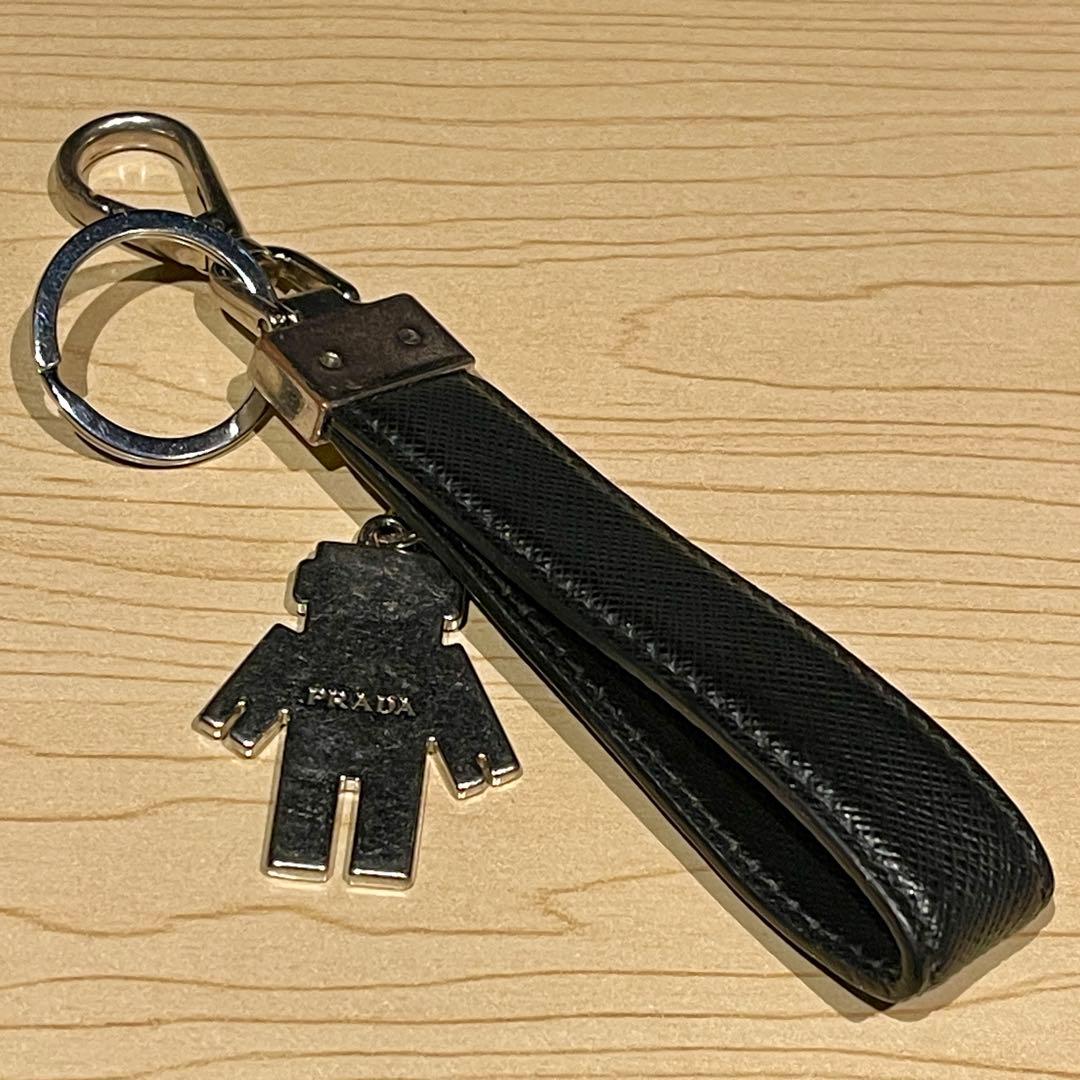 プラダ サフィアーノ ロボット チャーム キーリング キーホルダー PRADA