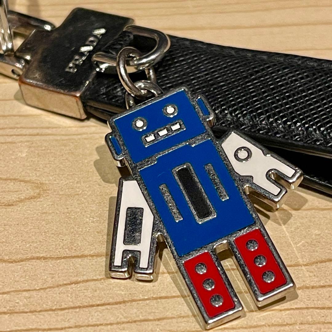 プラダ サフィアーノ ロボット チャーム キーリング キーホルダー PRADA