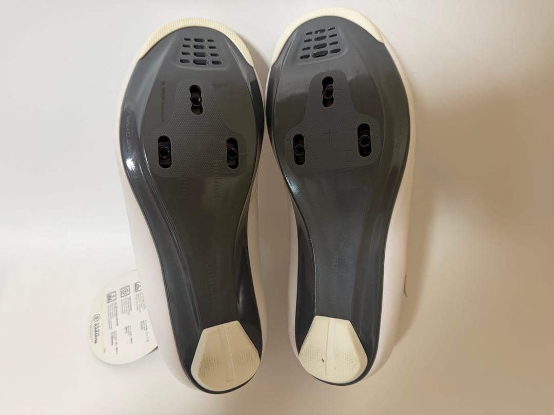 (未使用)シマノ SHRP400W(size:EU36/22.5cm)