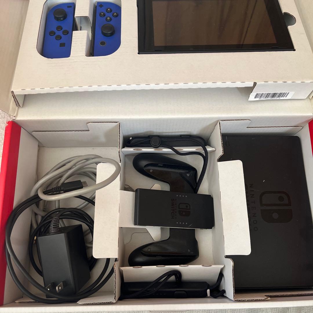 Nintendo Switch 本体 青色