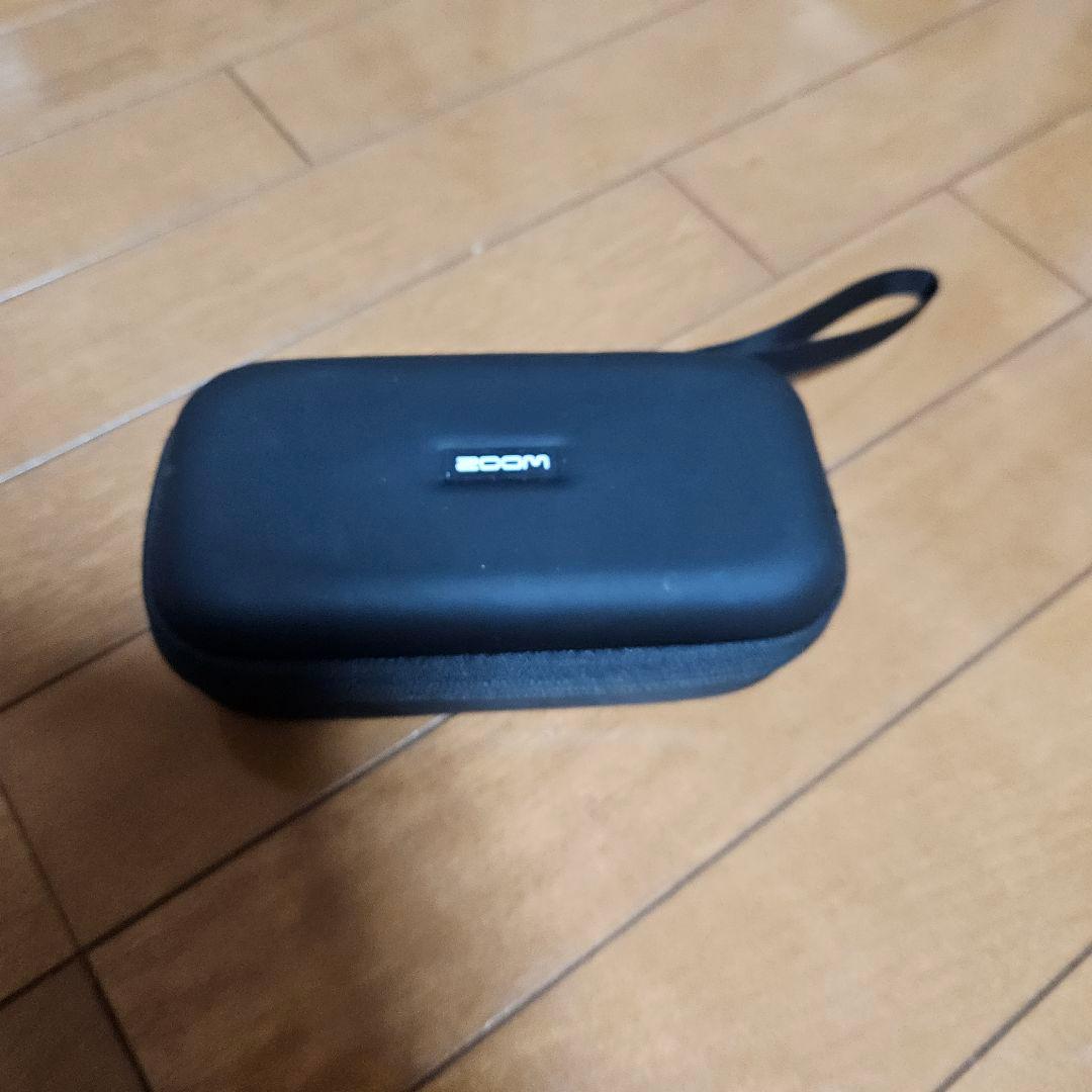 Zoom H4essential ハンディレコーダー