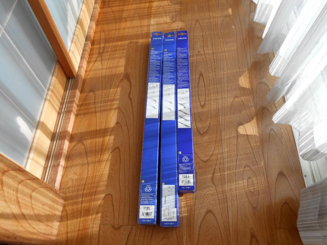 【新品】ボルボ　XC40　ワイパーブレード　フロント　3セット　VOLVO