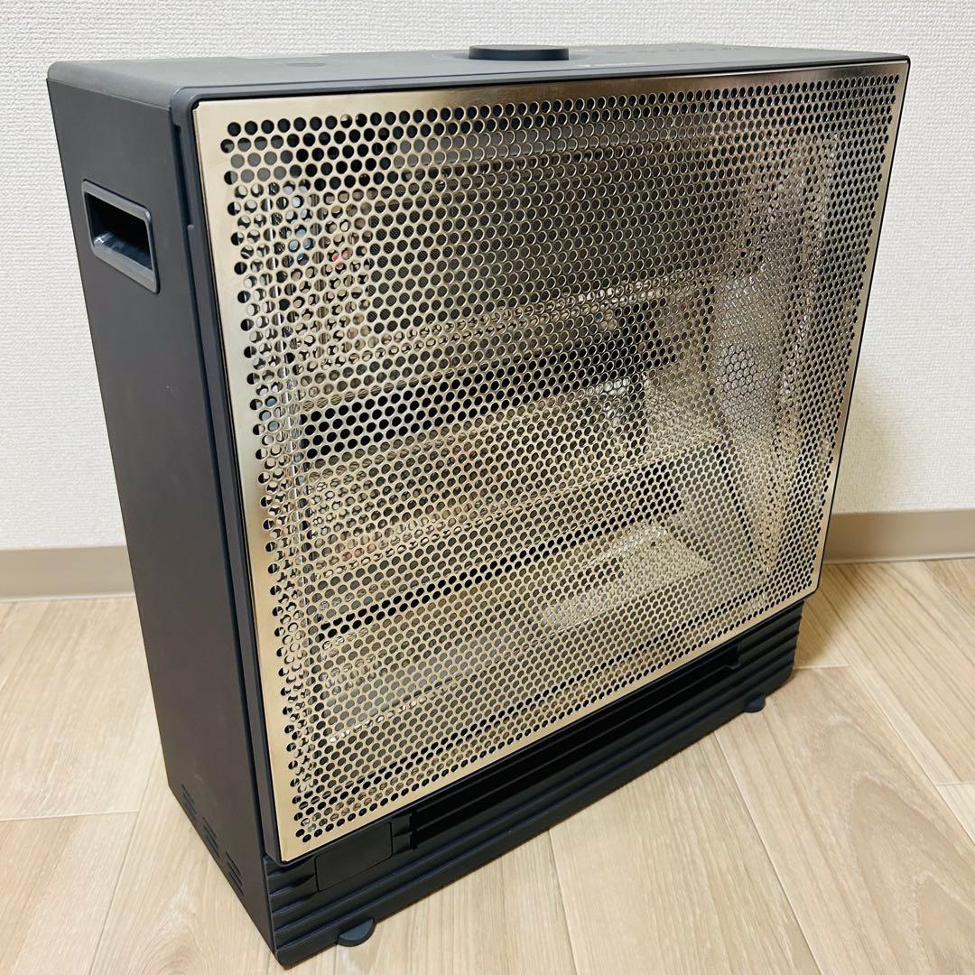 ほぼ未使用 極美品ダイキン 遠赤外線暖房機 WRH135AS-H 2024年製