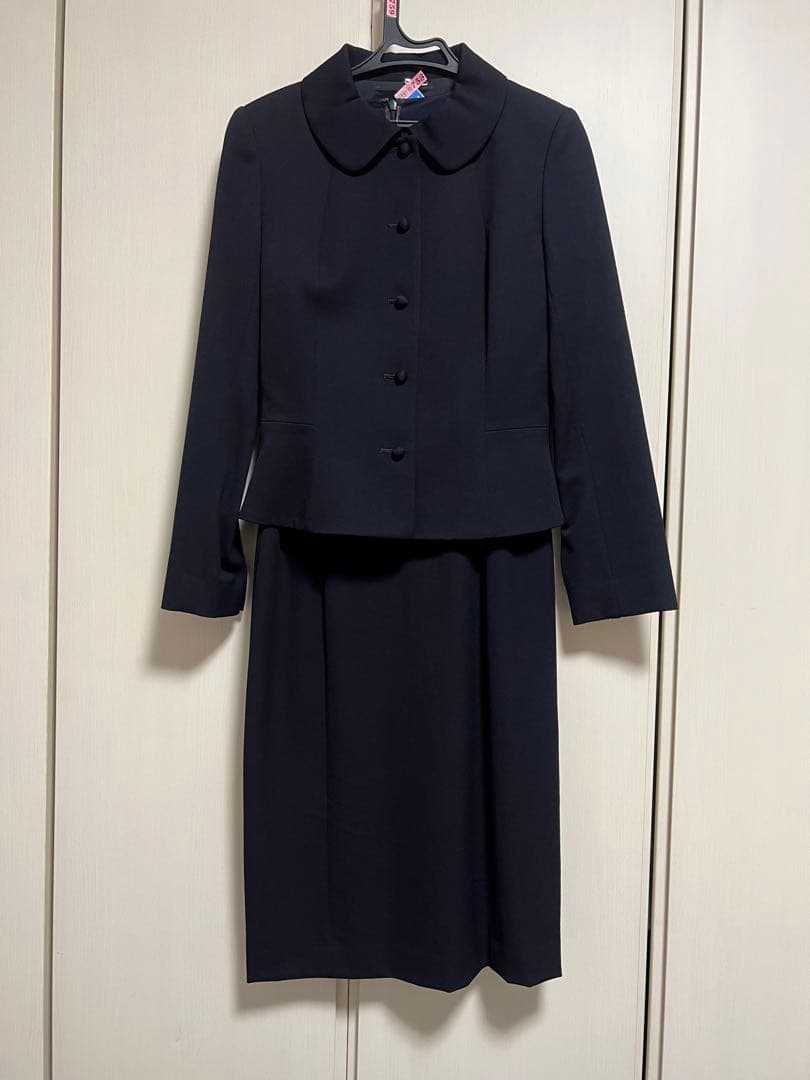 フランコフェラーロ　濃紺　スーツ上下