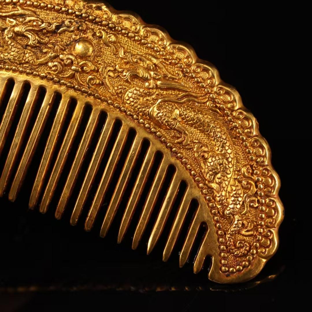 中国古美術 金メッキ ヘアコームセット 純銅製 極細工 高浮彫鏨刻 古銅器 置物