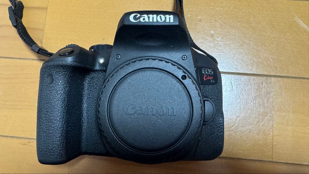 Canon EOS Kiss X9i デジタル一眼レフカメラセット付属品多数