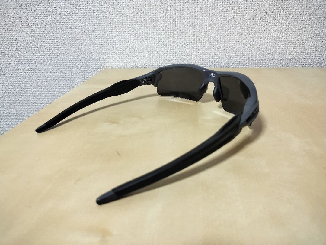 状態良好 レンズ新品 OAKLEY FLAK 2.0