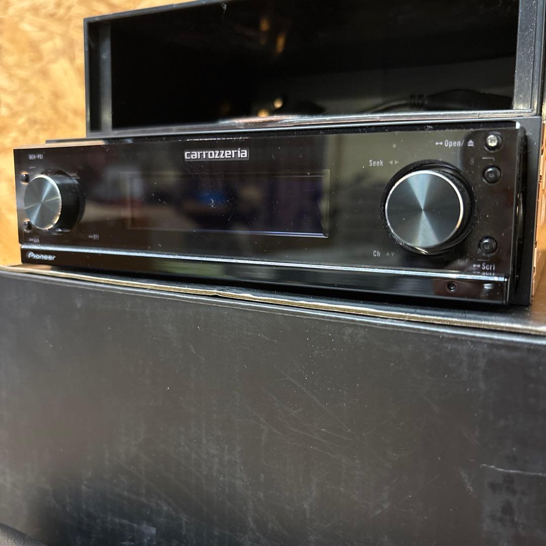 PioneerカーオーディオDEH-PO1