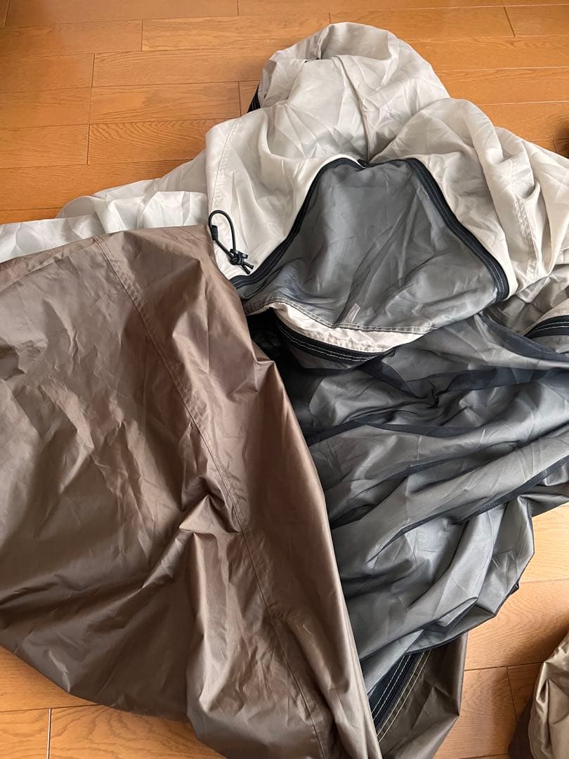 ogawa（オガワ）ヴィガスII＋（別メーカー）ポール＆ロープ＆グランドシート