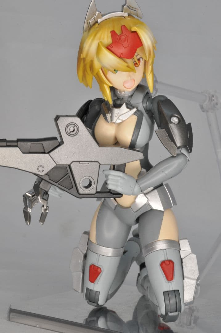 【30MS】バンダイ　アルカ=カルティー　ミリタリーテイスト　全塗装完成品